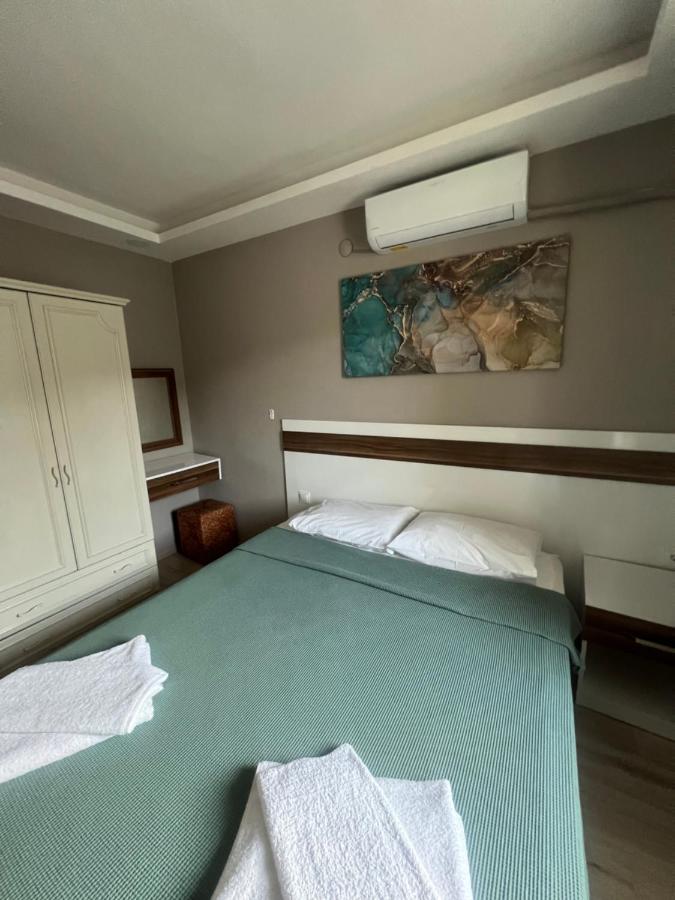 Imperial Apart İçmeler Exterior foto
